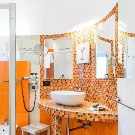 Maxi 2br Vicino Amalfi Coast Con Posto Auto * カーヴァ・デ・ティッレーニ